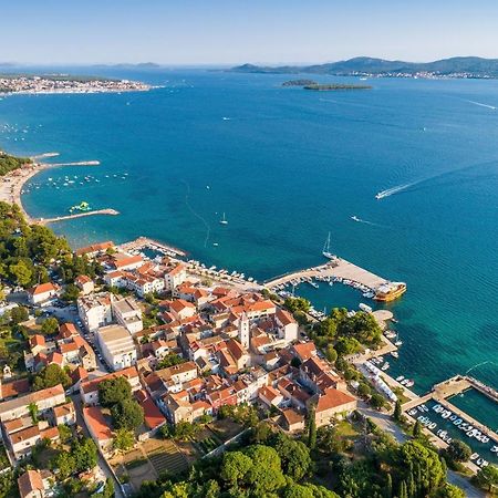 Family Friendly Apartments With A Swimming Pool Sveti Filip I Jakov, Biograd - 19325 Zewnętrze zdjęcie