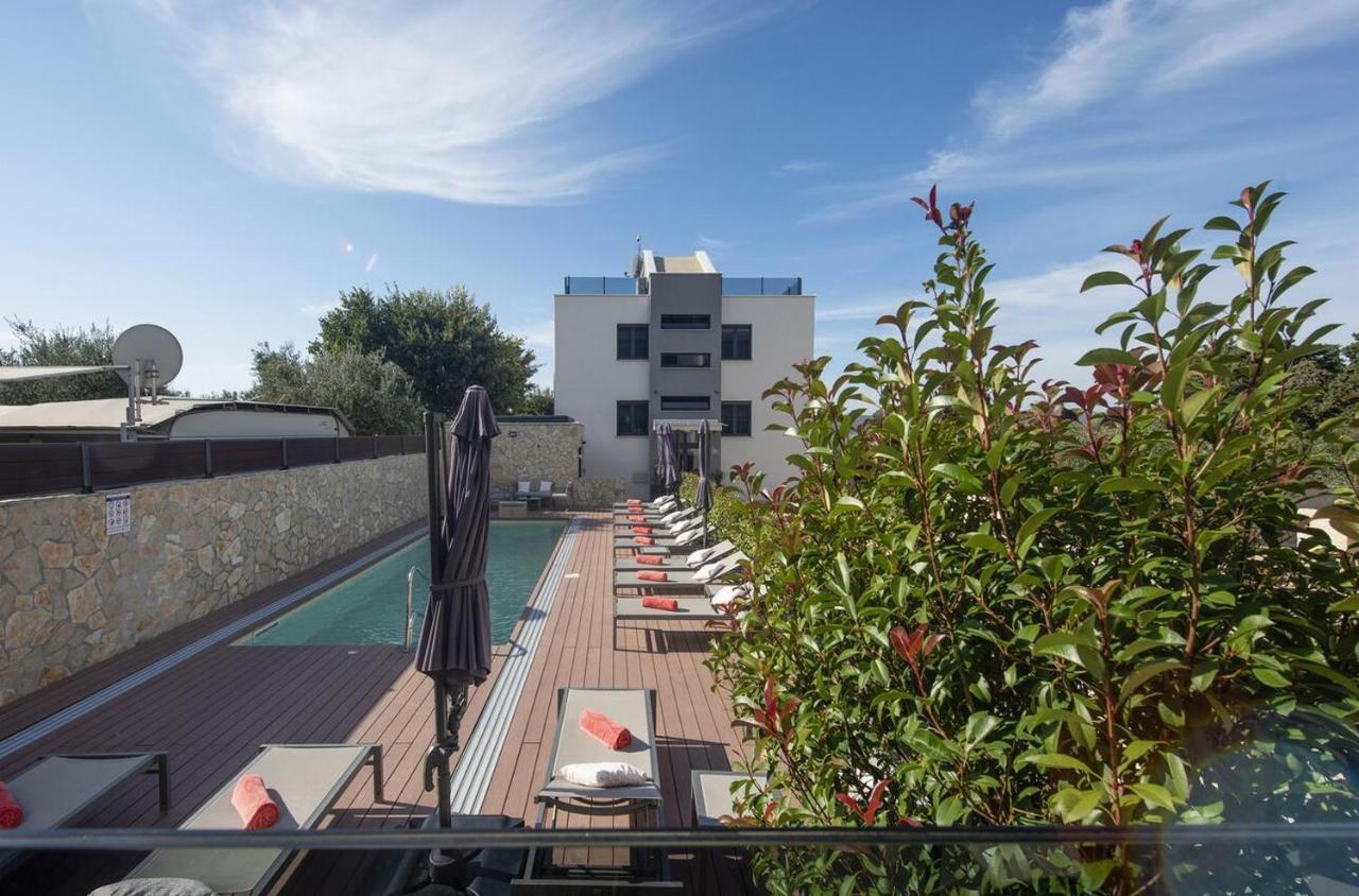 Family Friendly Apartments With A Swimming Pool Sveti Filip I Jakov, Biograd - 19325 Zewnętrze zdjęcie